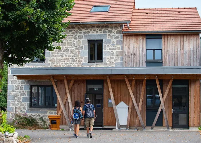 Gite Etape La Belle Etoile De Flayat